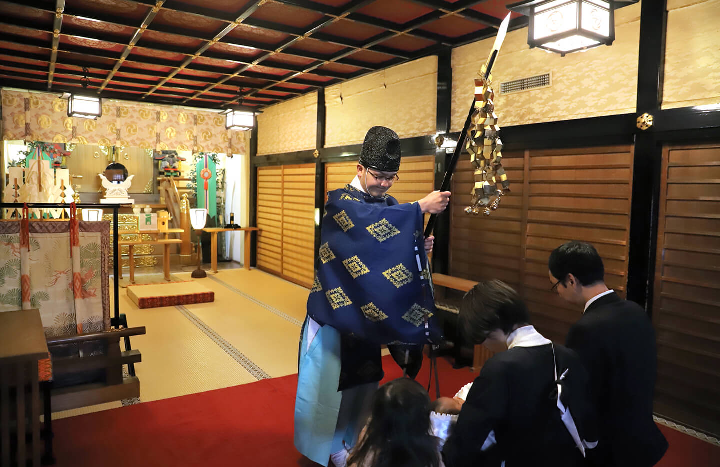 お宮参りご祈祷の様子