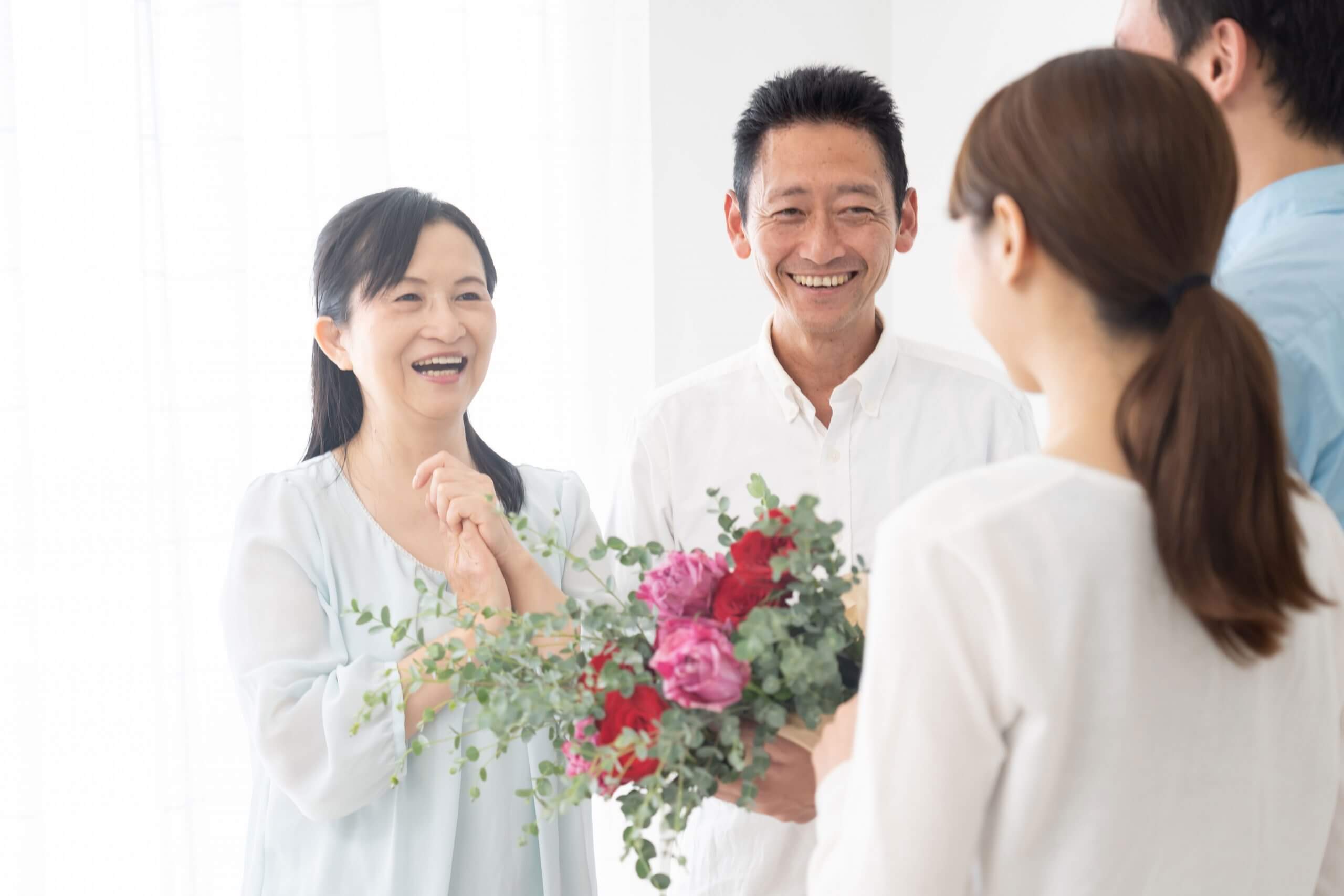 結婚記念日の記念写真はギフトにも最適